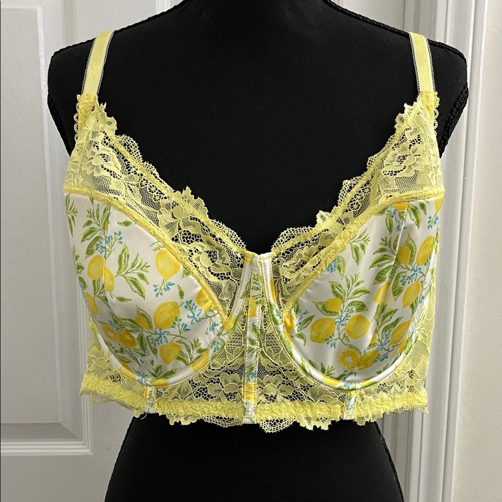 Adore Me Lace Bra Collection - Pink, Green, Red, Black - Picture 9 of 9